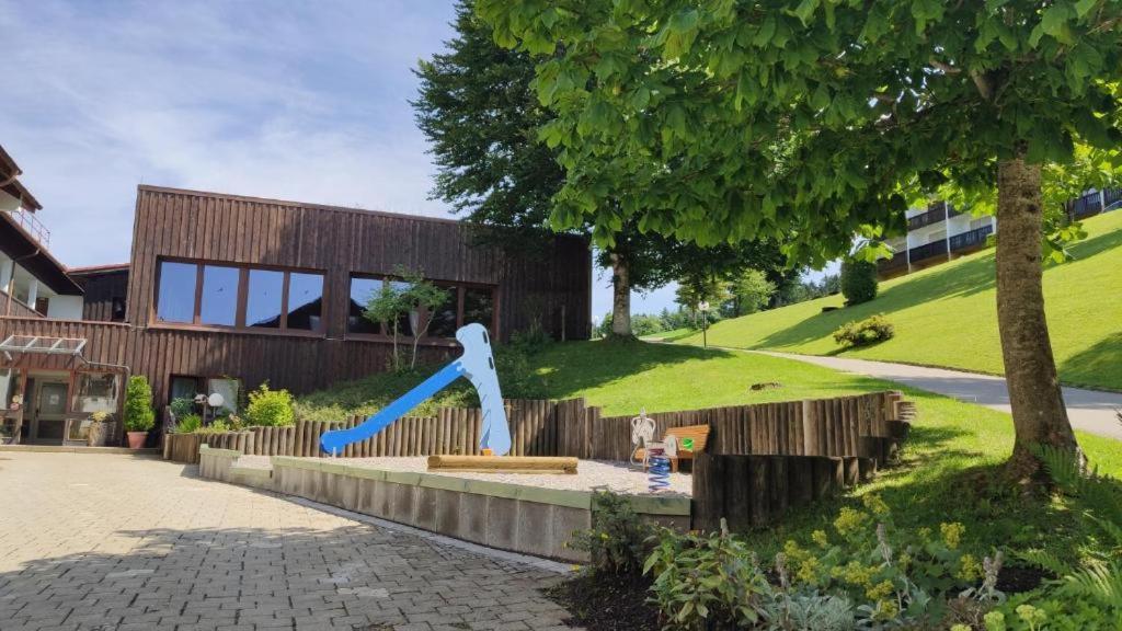 Ferienwohnung Allgaeuglueck Im Ferienpark Oberallgaeu Mit Hallenbad, Sauna, Wlan 미센 윌햄스 외부 사진